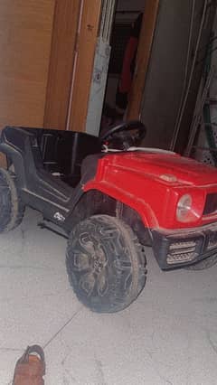 red jeep 7/10 condition