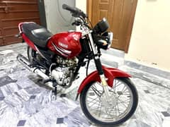 yamaha 125 like new bike