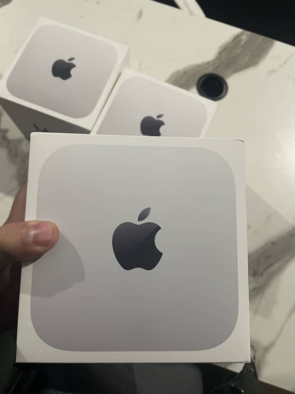 Mac Mini M4 0