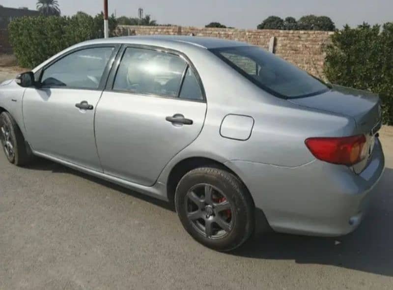 Toyota Corolla GLI 2011 wahstap nbr 03476822636 3