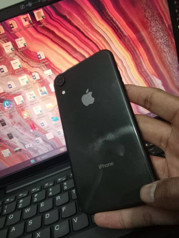 Iphone Xr All ok Non pta 2