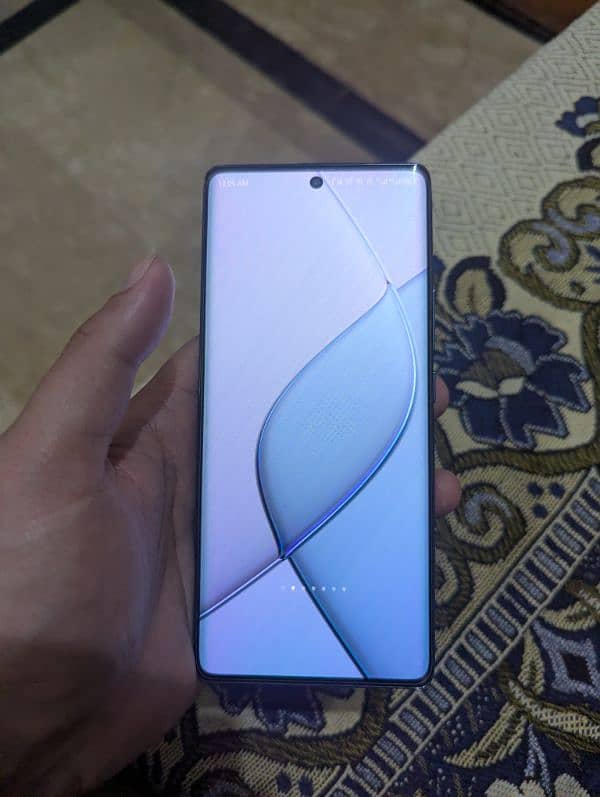 spark 20 pro plus 1