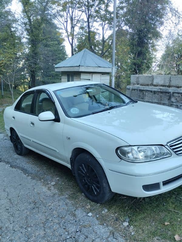 Nissan Sunny 2005 1