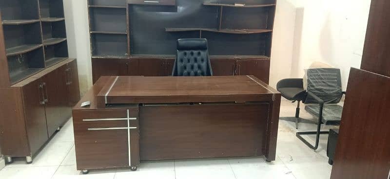 Office Table Executive premium 1