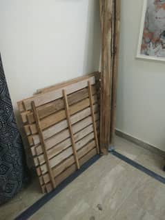 New Wood bed