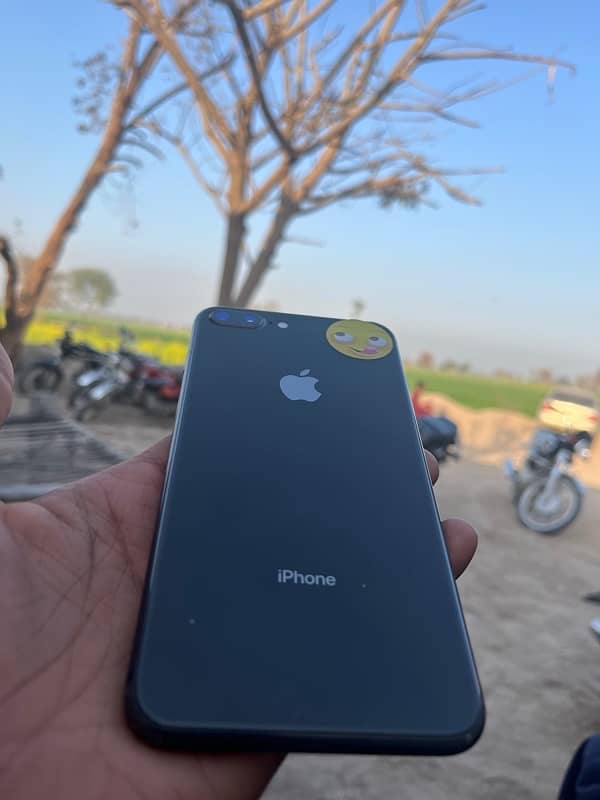 iphone 8 plus pta aproved 64 gb no open no repair 0