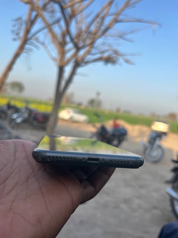 iphone 8 plus pta aproved 64 gb no open no repair 3