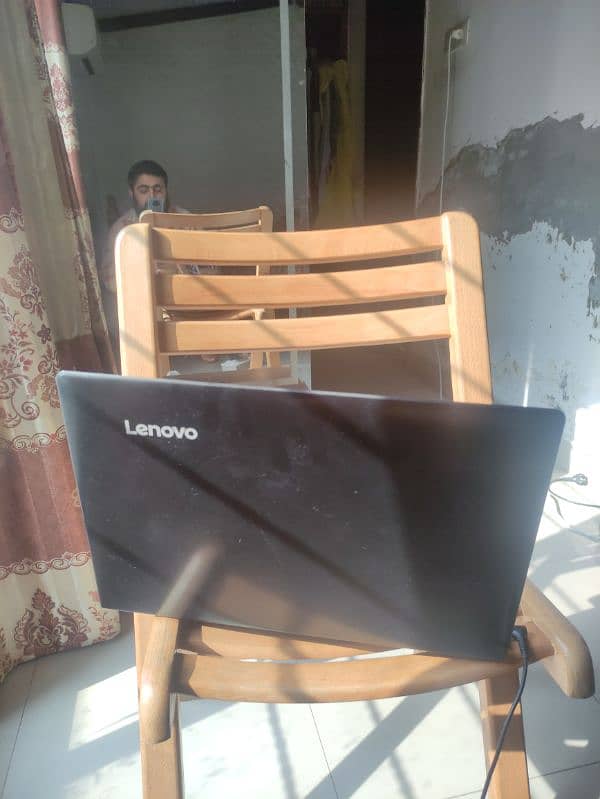 Lenovo IdeaPad 310 5