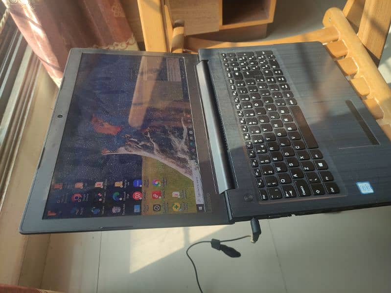 Lenovo IdeaPad 310 8