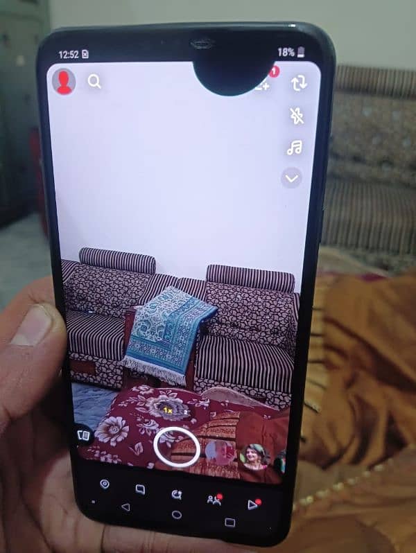 lg v40thinq 6gb 64gb non pta all ok 9