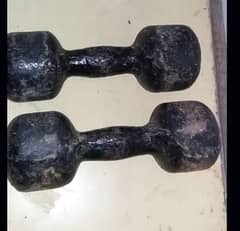 all okay dumbbell 8kg ka pair hy total 16kg wait hy iron Kay hy