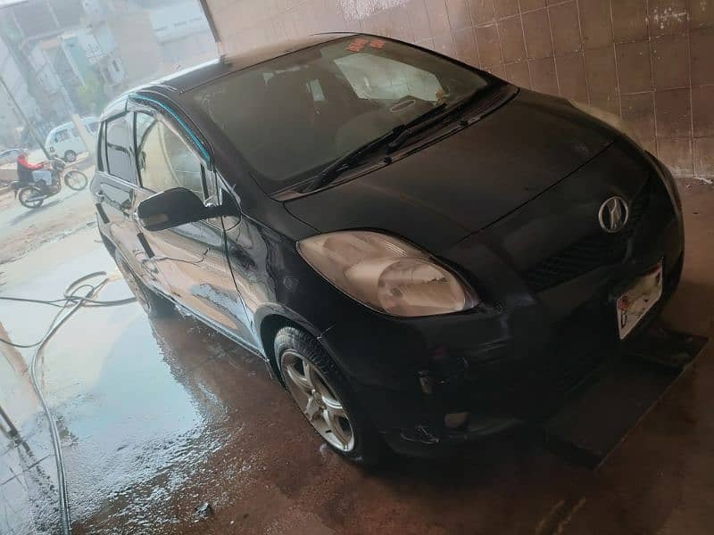 Toyota Vitz 2010 2