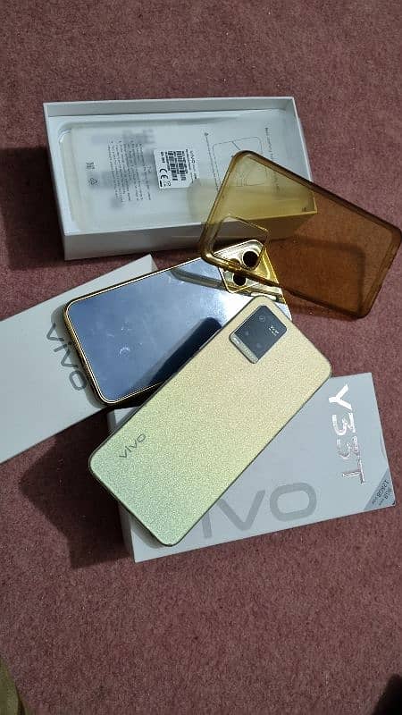 VIVO Y33t Gold - 8/128 - PTA Approved 1