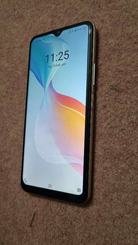 VIVO Y33t Gold - 8/128 - PTA Approved 4