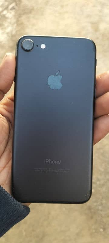 iphone 7 not PTA 32 gb 2