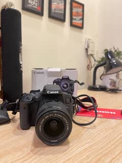 Canon 750D Scratchless and Carefully used