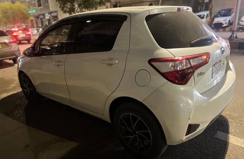 Toyota Vitz 2019 4