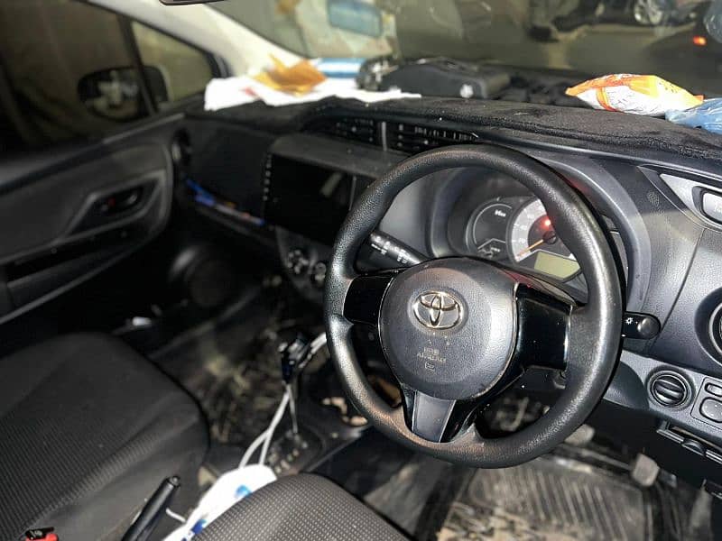 Toyota Vitz 2019 6