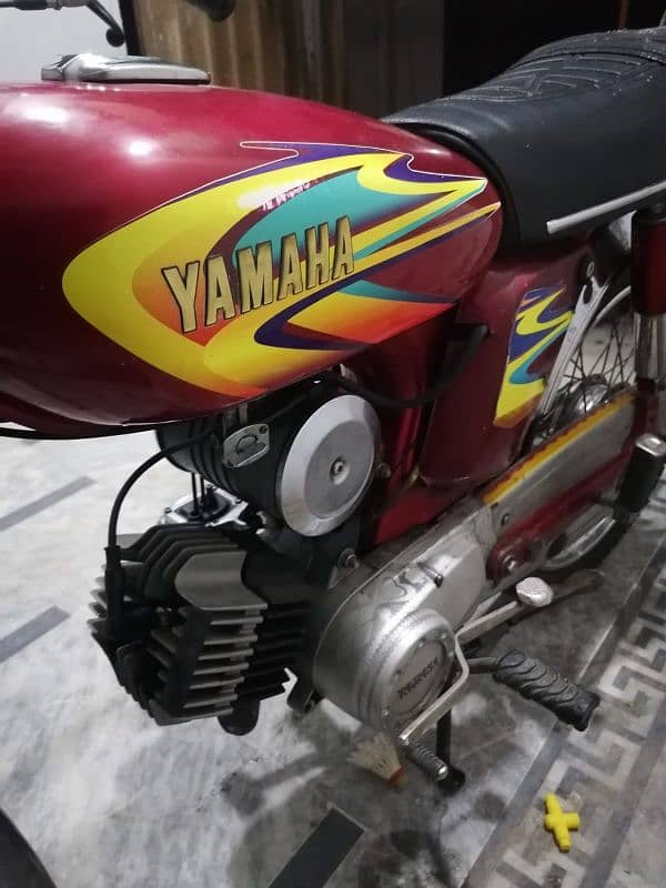 Yamaha 100cc antique 6