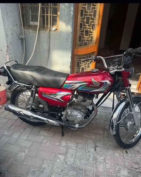 Honda 125 Red 2023 Model 0