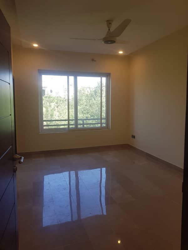 1 Kanal Portion Rent For Small Family In D-12 Islamabad 3