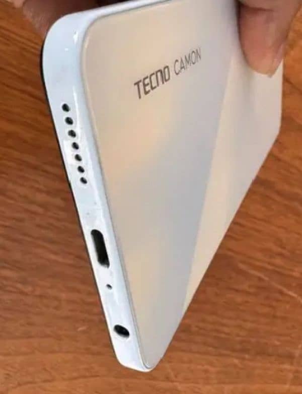 Techno Camon 19 Neo 3