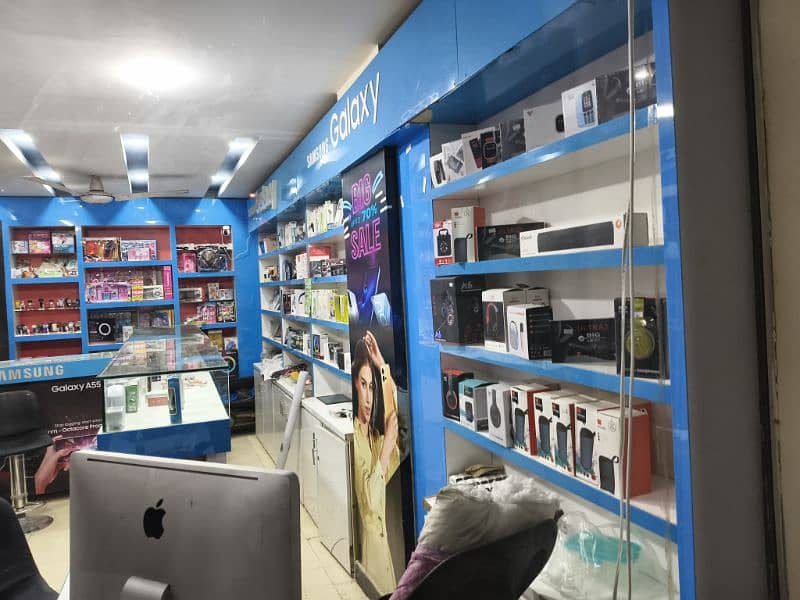 Mobile Shop Raining Business For sale In E11/2 Double road 1