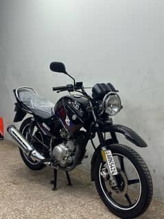 yamaha ybr125g 2023 model ( 9000 km used only )