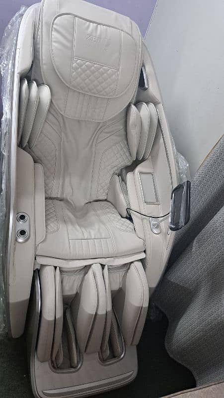 zero  health care massage chair // full body massage chair for sale 3