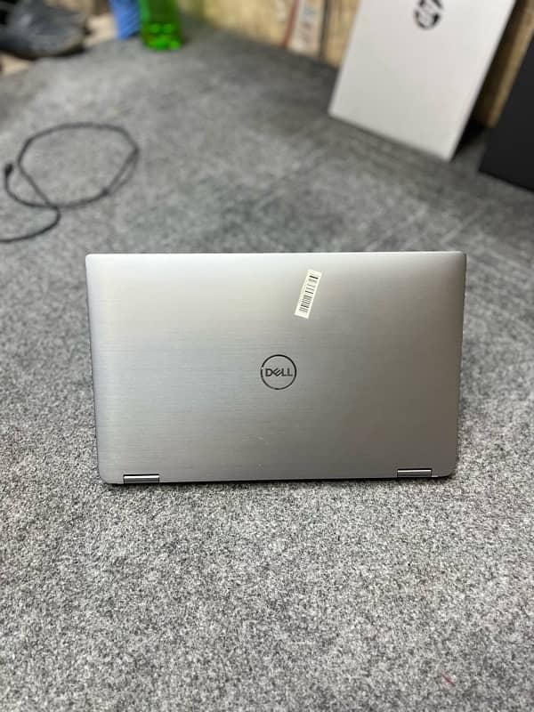 Dell latitude 7400 2in1 - Touch 360- Ci5 8th Gen - 8gb ram 256gb ssd 6