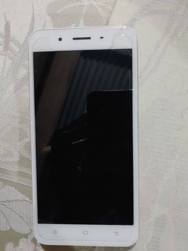 Vivo Y66 3/32GB - PTA Approved. Best for hotspot.  6.5/10 Condition 3