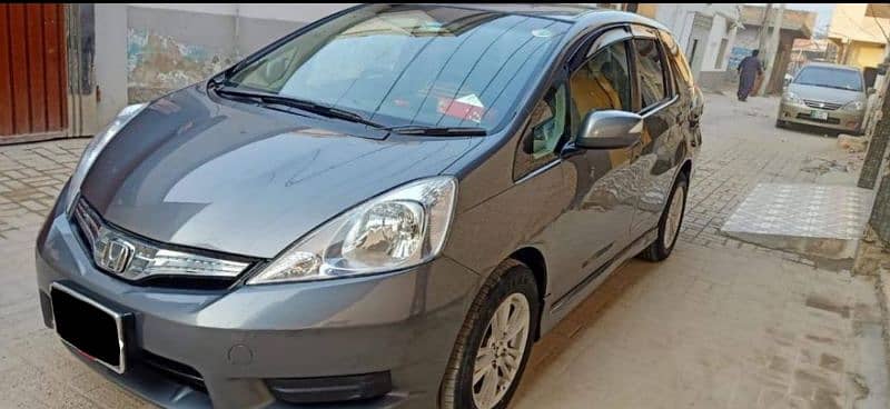 Honda Fit Shuttle Hybrid 1.3 2012 3