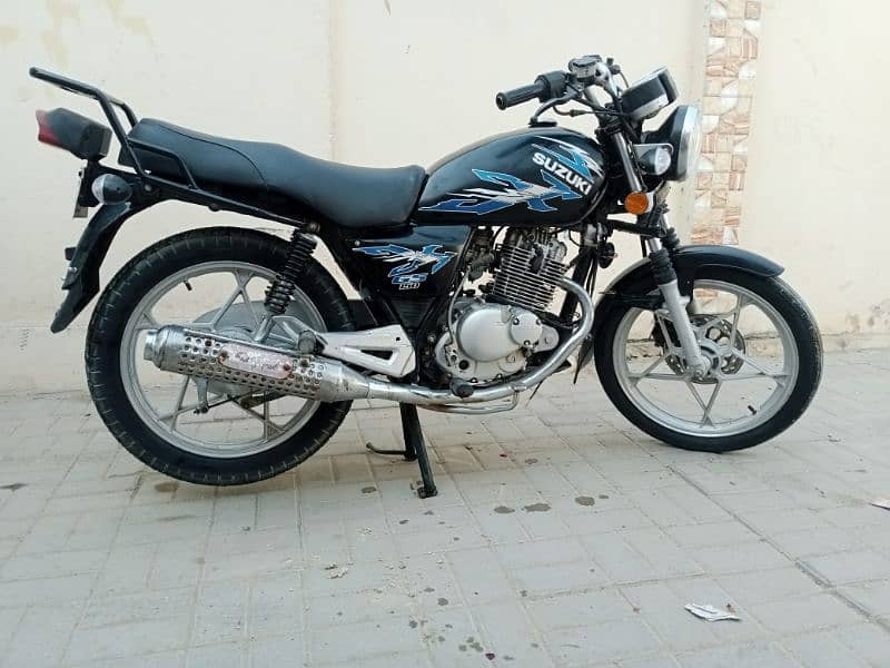 SUZUKI GS150CC 2019 MODEL KARACHI NUMBER 5