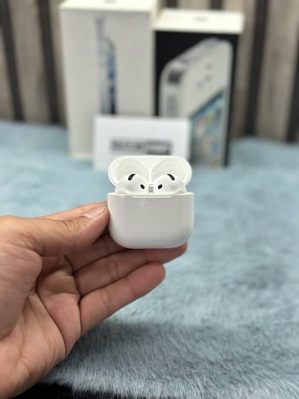 AirPods 4 KIT Under Apple Warranty 2