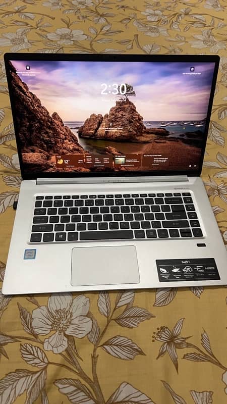 Acer Swift core i5, 8th generation, Touch 0