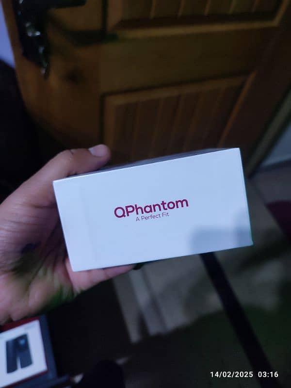 Qmobile Phantom flip 10