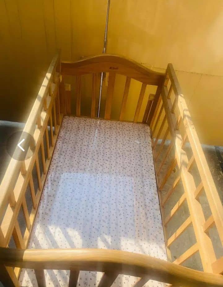 Kids cot / baby cot wood 1