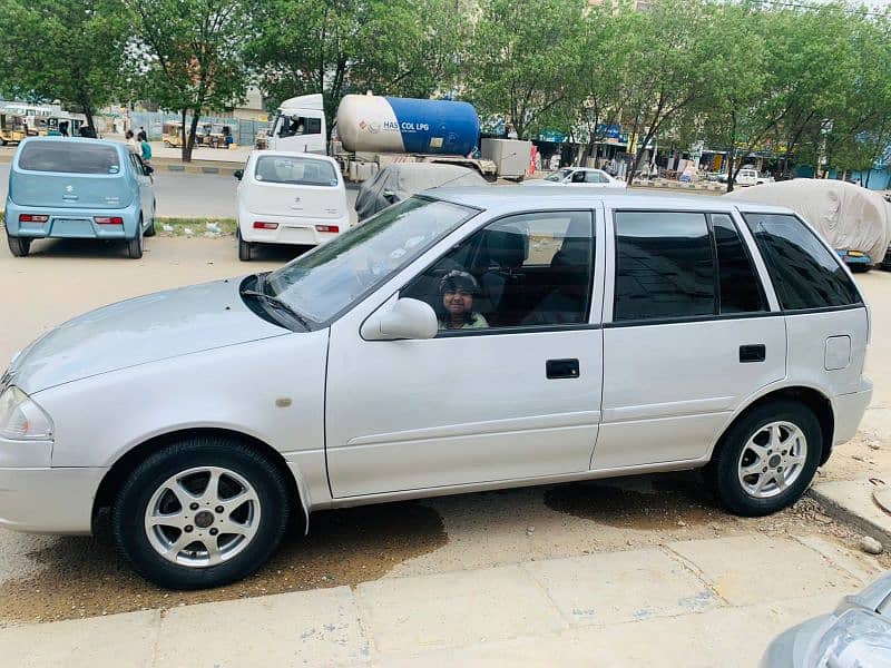 Suzuki Cultus Limited Edition 2017 3