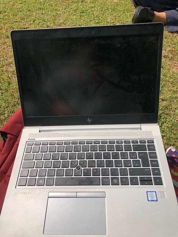 DELL I5 8th Gen laptop 2