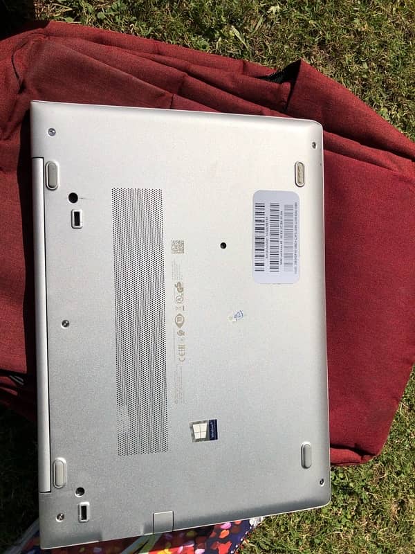 DELL I5 8th Gen laptop 3