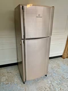 Dawlance Refrigerator 2 Door