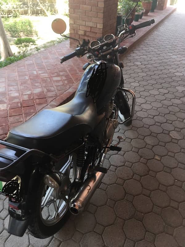 suzuki gs 150 SE 3