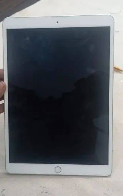 Ipad air 3 with 64gb storage 0