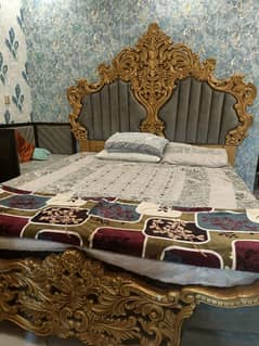 bed set with dressing and side table