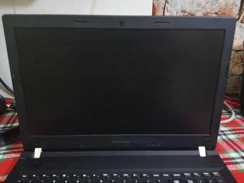 Lenovo Laptop in 40000 10/10 condition Model E50 7