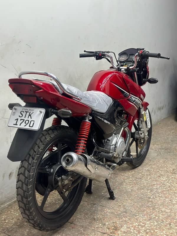 yamaha ybr125cc 2018 ( japniess model ) 5