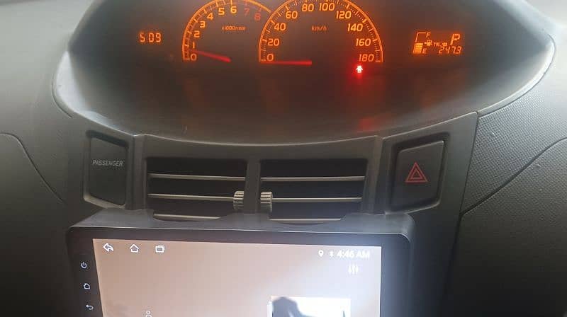 Toyota Vitz 2012  1300CC RPM metre SALE/EXCHANGE 2