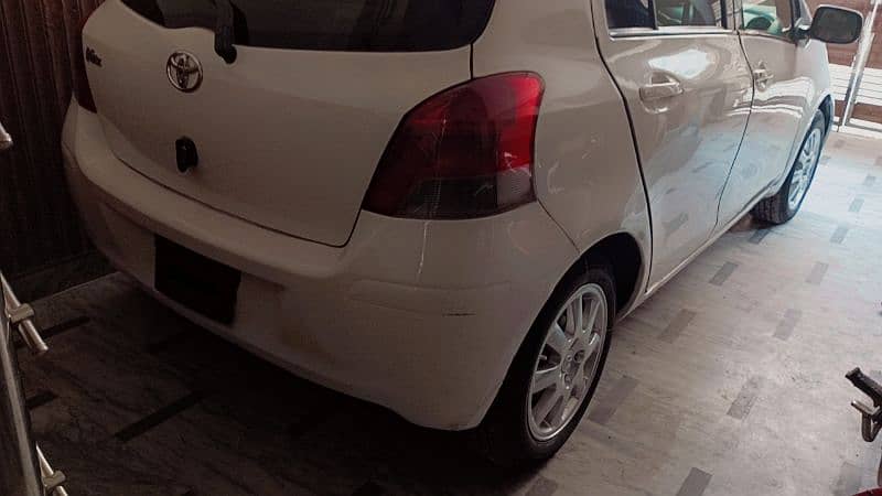 Toyota Vitz 2012  1300CC RPM metre SALE/EXCHANGE 9