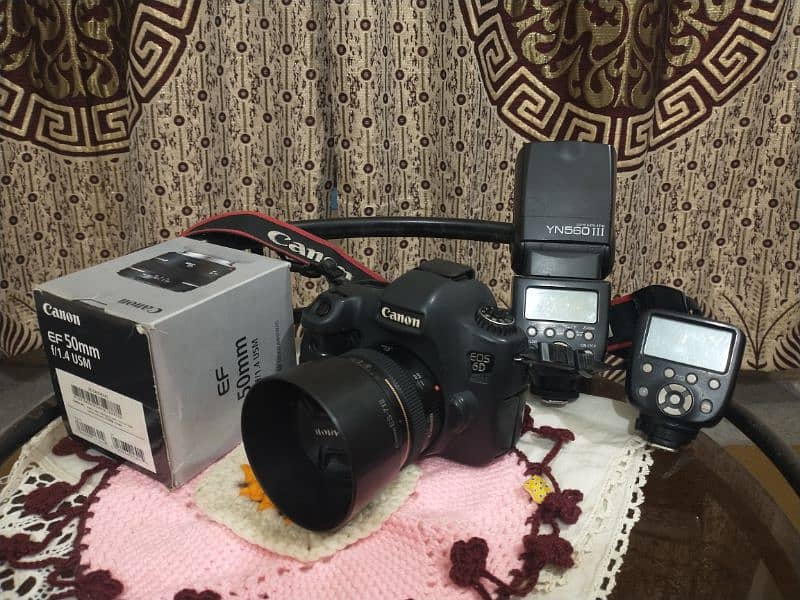 Canon Eos 6D Camera With Lens and Accessories 1