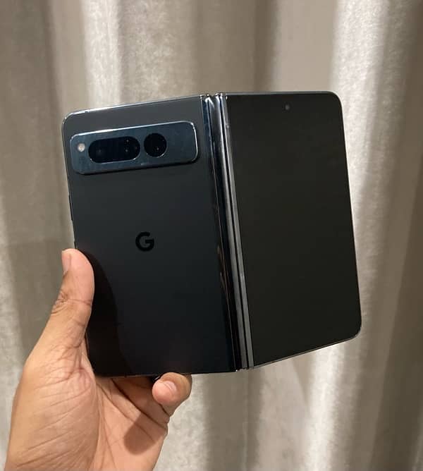 Google Pixel Fold 12/256Gb 2